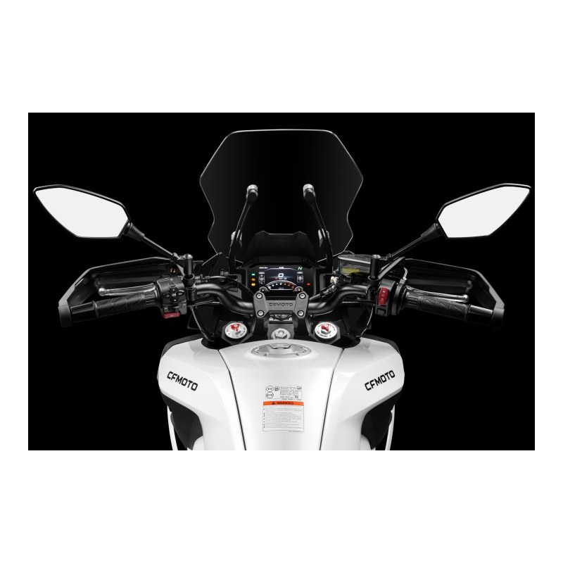 CFMoto 700MT