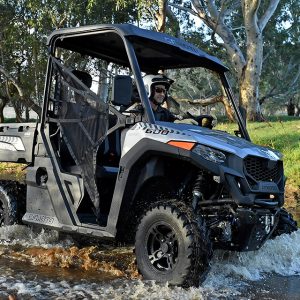 CFMoto UForce 600