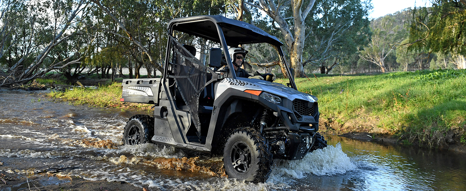 CFMoto UForce 600